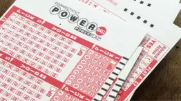 Premio acumulado histórico: Powerball sortea $786 millones