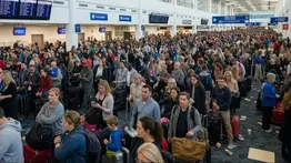 La nueva medida en el Aeropuerto de Texas que deja a más de 300 empleados sin trabajo: sepa más 