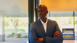 Cero persecución migratoria en Shelby: la promesa del sheriff demócrata Anthony Buckner