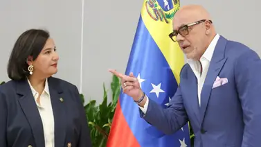 Jorge Rodríguez y Dinorah Figuera lideran la segunda jornada de negociación en Caracas Jorge Rodríguez y Dinorah Figuera lideran la segunda jornada de negociación en Caracas