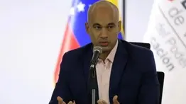 Héctor Rodríguez presenta balance del año escolar 2025-2026: disminuye el déficit de docentes especialistas