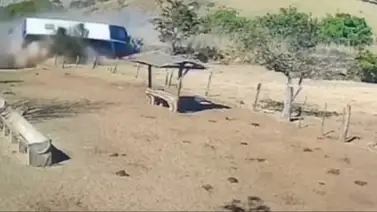 Siete personas fallecen tras impacto entre un camión y un autobús en Brasil Siete personas fallecen tras impacto entre un camión y un autobús en Brasil