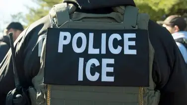 Tres venezolanos detenidos por ICE tras robo en Walmart: sustrajeron joyas valoradas en miles de dólares Tres venezolanos detenidos por ICE tras robo en Walmart: sustrajeron joyas valoradas en miles de dólares