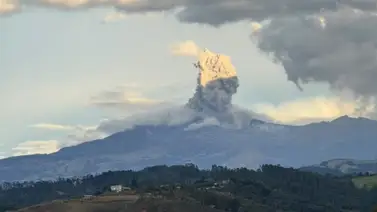 Volcán en Colombia se reactiva tras emitir ceniza y gases: ¿Guarda relación con el terremoto? Volcán en Colombia se reactiva tras emitir ceniza y gases: ¿Guarda relación con el terremoto?