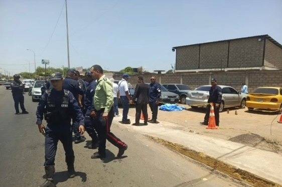 Sicarios acribillan a sexagenario al salir de su trabajo en una camaronera: investigan presunta venganza Sicarios acribillan a sexagenario al salir de su trabajo en una camaronera: investigan presunta venganza