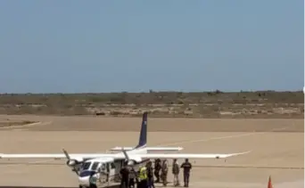 Aterrizaje de emergencia en Falcón: una de las compuertas se abrió en pleno vuelo