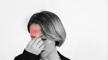Combate el dolor de cabeza sin medicamentos: esta es la infusión natural rica en propiedades antiinflamatorias Combate el dolor de cabeza sin medicamentos: esta es la infusión natural rica en propiedades antiinflamatorias