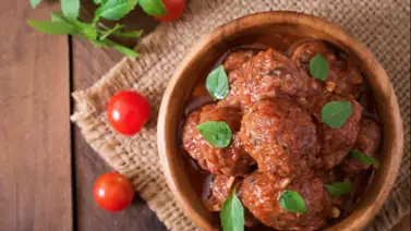 Profesionales de la cocina revelan el truco para unas albondigas perfectas: obtén una textura insuperable Profesionales de la cocina revelan el truco para unas albondigas perfectas: obtén una textura insuperable