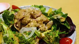 Una forma muy cremosa de preparar el pollo: con salsa de maní