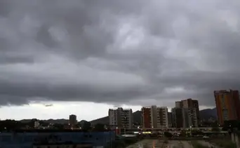 Onda Tropical Nro. 37 impactará a varias regiones de Venezuela desde esta noche: pronóstico del Inameh para las próximas horas