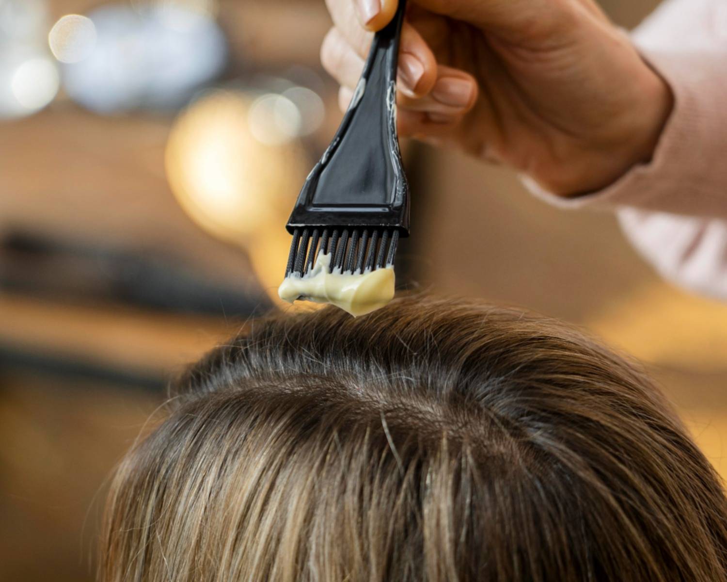 Radiante por más tiempo: el arte de prolongar el tinte sin maltratar el cabello