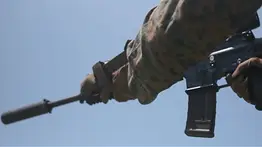 EEUU despliega tropas por aire, tierra y mar para combatir el narcotráfico: video