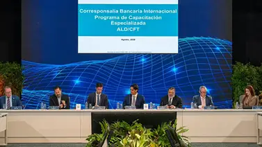 El BCV y EEUU trazan ruta para operaciones en divisas con transferencias internacionales El BCV y EEUU trazan ruta para operaciones en divisas con transferencias internacionales