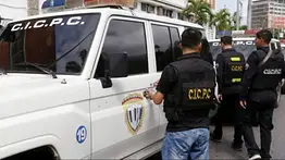 Por celos asesinó de múltiples puñaladas a su vecino en plena calle:  Cicpc busca al agresor 