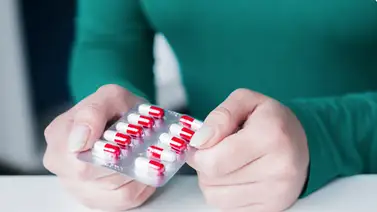 Farmacéutica asegura que tomar ibuprofeno podría traer más problemas que soluciones: conoce cómo bajar el dolor Farmacéutica asegura que tomar ibuprofeno podría traer más problemas que soluciones: conoce cómo bajar el dolor