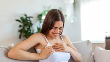Pezones inflamados: principales causas y cuándo acudir al médico Pezones inflamados: principales causas y cuándo acudir al médico