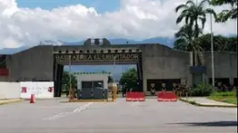 Evalúan al aeropuerto de Palo Negro como alternativa para albergar vuelos: esto dijo el ministro de Transporte