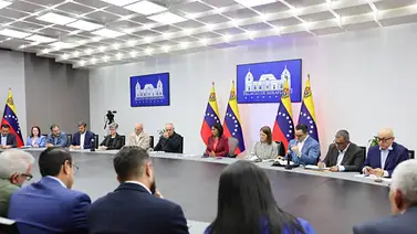 A dos meses del doble terremoto: Delcy Rodríguez revisa los avances del Plan 'Venezuela Renace' junto al Gabinete A dos meses del doble terremoto: Delcy Rodríguez revisa los avances del Plan 'Venezuela Renace' junto al Gabinete
