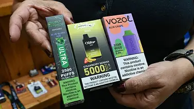 California aprueba ley para vetar los cigarrillos electrónicos desechables California aprueba ley para vetar los cigarrillos electrónicos desechables