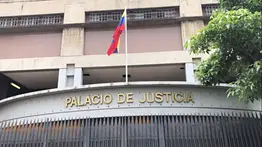 Dictan privativa de libertad a Luis Carrera Almoina por agredir y secuestrar a Linda Loaiza hace 25 años