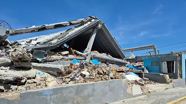 Continúan labores de restauración en colegios y liceos en La Guaira Continúan labores de restauración en colegios y liceos en La Guaira