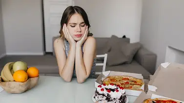 La dieta del perdón: soltar la culpa para sanar la relación con el plato La dieta del perdón: soltar la culpa para sanar la relación con el plato