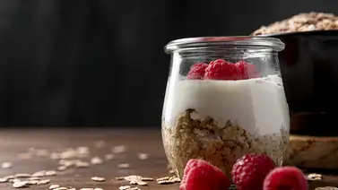 Semillas y un cereal súper nutritivos se unen a algunas frutas: una opción de desayuno distinto y delicioso Semillas y un cereal súper nutritivos se unen a algunas frutas: una opción de desayuno distinto y delicioso