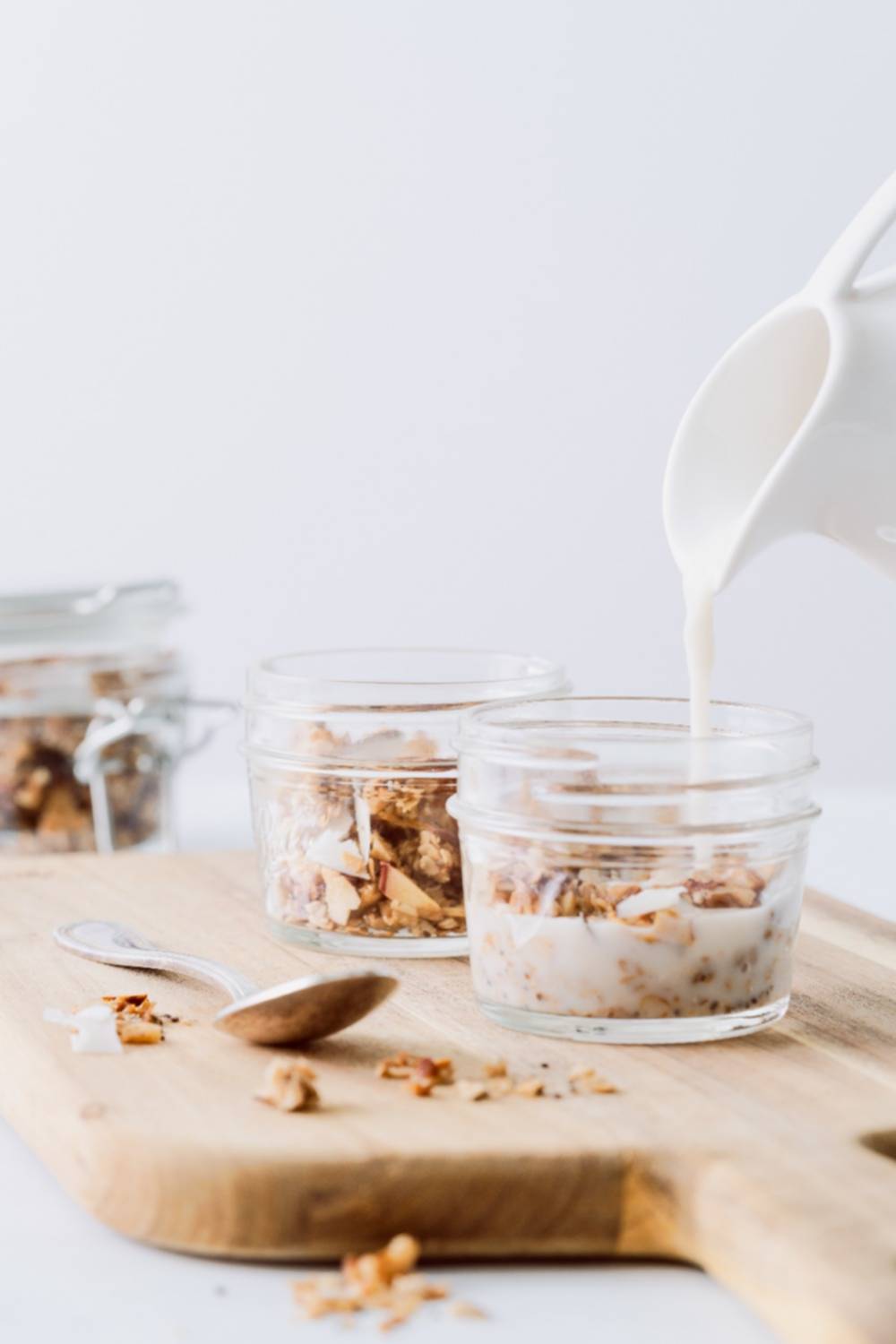 Semillas y un cereal súper nutritivos se unen a algunas frutas: una opción de desayuno distinto y delicioso Semillas y un cereal súper nutritivos se unen a algunas frutas: una opción de desayuno distinto y delicioso