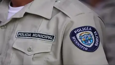 Robaba comercios en Colinas de Bello Monte: PoliBaruta detiene a joven infraganti Robaba comercios en Colinas de Bello Monte: PoliBaruta detiene a joven infraganti