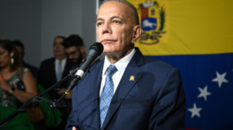 Manuel Rosales reacciona a la orden de aprehensión contra Edmundo González