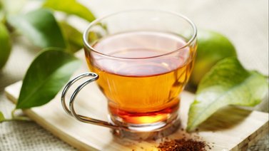 Este es el té que rejuvenece la piel mientras duermes 
