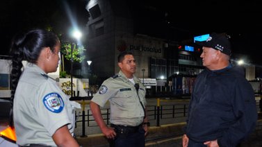 Diosdado Cabello supervisa patrullaje policial en Caracas y Miranda