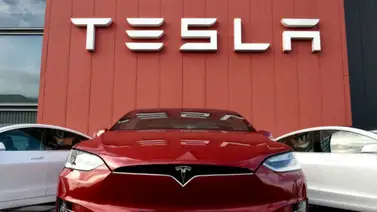 Tesla presentará nuevo software de conducción autónoma Tesla presentará nuevo software de conducción autónoma