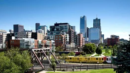 Denver habilitará otro refugio temporal para inmigrantes