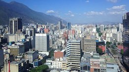 ¿Qué documentos debes actualizar para vender un inmueble en Venezuela?
