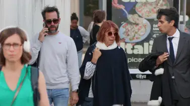 Hombre emula a Pelicot y droga a su esposa para abusar de ella Hombre emula a Pelicot y droga a su esposa para abusar de ella