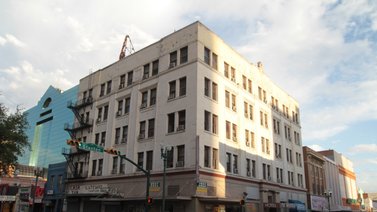 Texas | Hotel es demandado por presuntamente hospedar a miembros del Tren de Aragua