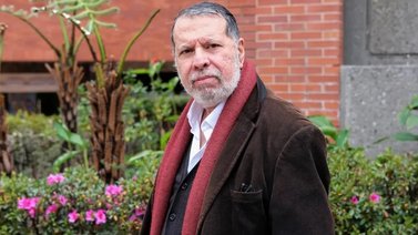Ibsen Martínez, un prominente intelectual acusado por violencia de género 