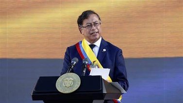 Gustavo Petro también amenaza a Elon Musk