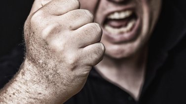 Zulia | Golpeó salvajemente a su madre y le fracturó varios dedos