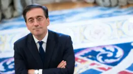 Ministro de España reacciona al llamado de consulta de embajadora venezolana