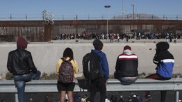 EEUU: La ciudad de Colorado que recibe inmigrantes y les otorga beneficios