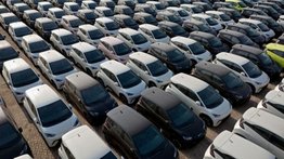 EEUU anuncia aranceles del 100% a la importación de estos vehículos (+Fecha)
