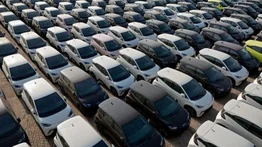 EEUU anuncia aranceles del 100% a la importación de estos vehículos (+Fecha)