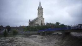 Devastadoras inundaciones cobran sus primeras víctimas en Europa