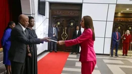 Embajadora venezolana entrega Cartas Credenciales al presidente de Namibia