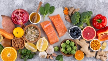 Conoce la vitamina que te ayudará a prevenir fracturas y esguinces