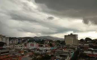 Inameh prevé precipitaciones de intensidad variable por paso de la Onda Tropical Nro. 12