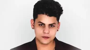 Venezolano que canta como Juan Gabriel firma contrato en EEUU (+VIDEO) Venezolano que canta como Juan Gabriel firma contrato en EEUU (+VIDEO)