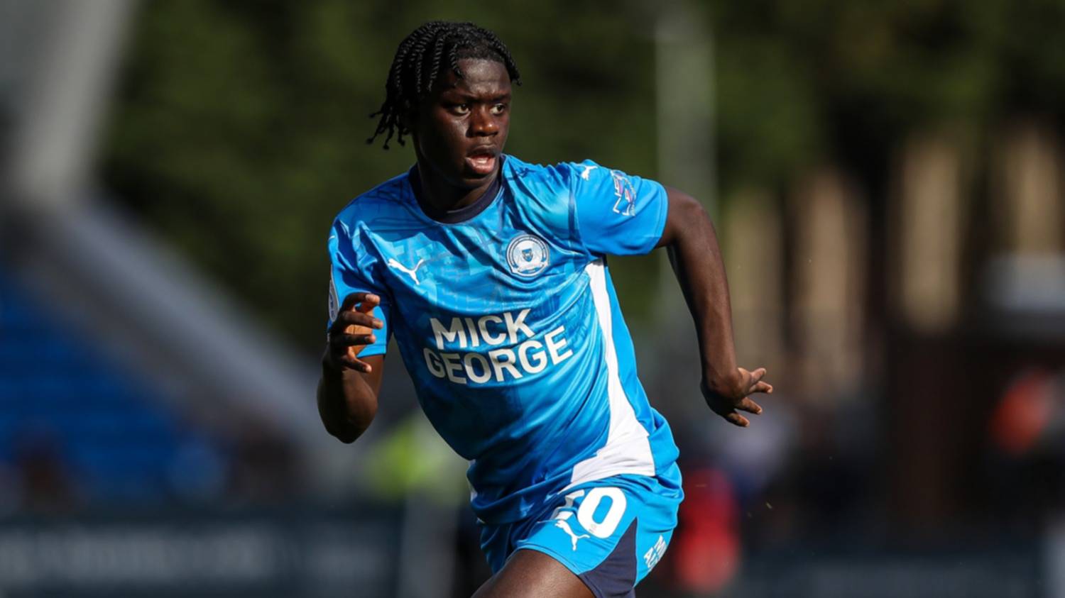 El futbolista español de 19 años que ahora es estrella del Manchester City El futbolista español de 19 años que ahora es estrella del Manchester City